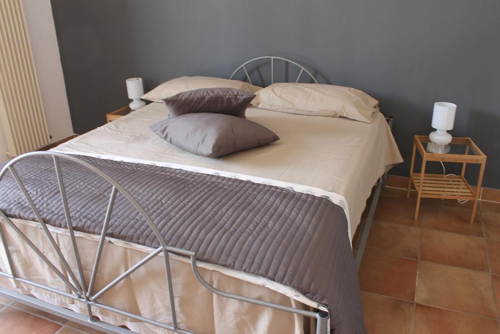 L'Albero Dei Limoni B&B Taranto Dış mekan fotoğraf
